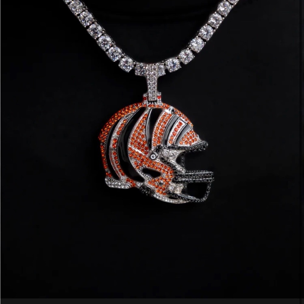 GLD NFL licensed Cincinnati Bengals Black and Orange Helmet Pendant Necklace